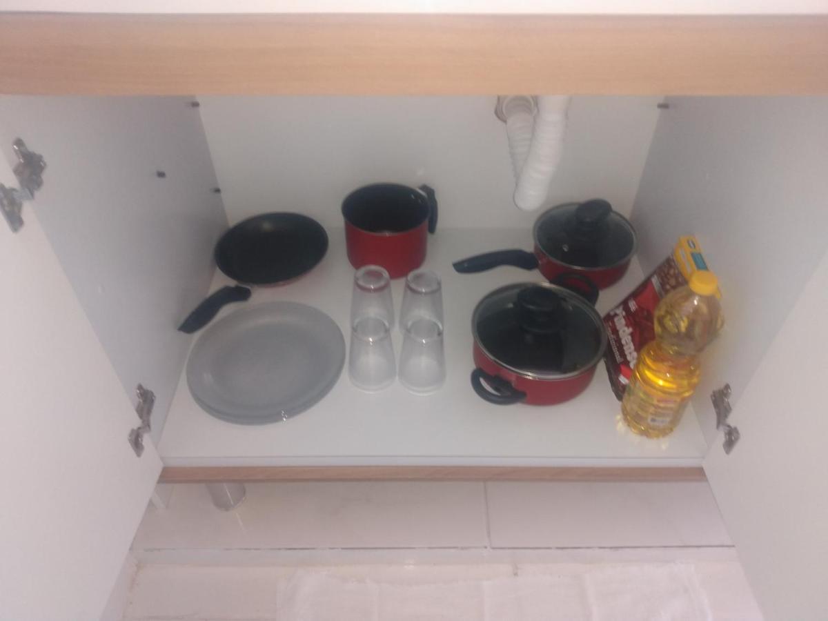 ピンダモニャンガバLoft 2 Completo Ar Canais Assinat Garagem Internet Prox Aparecida E Industriasアパートメント エクステリア 写真